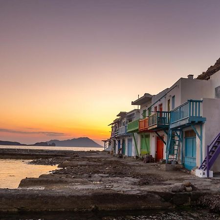 The Colourful Land Milos Klima  Luaran gambar